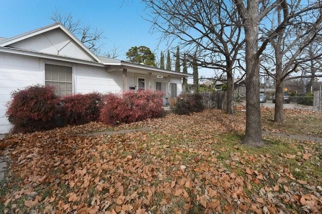 Virtual tour of 4404 Bull Creek Rd