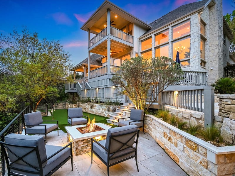 Virtual tour of 4408 Falling Brook CV