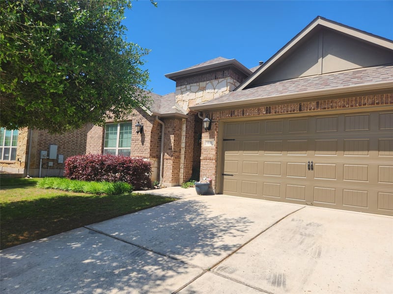 Virtual tour of 441 Mistflower Springs Dr