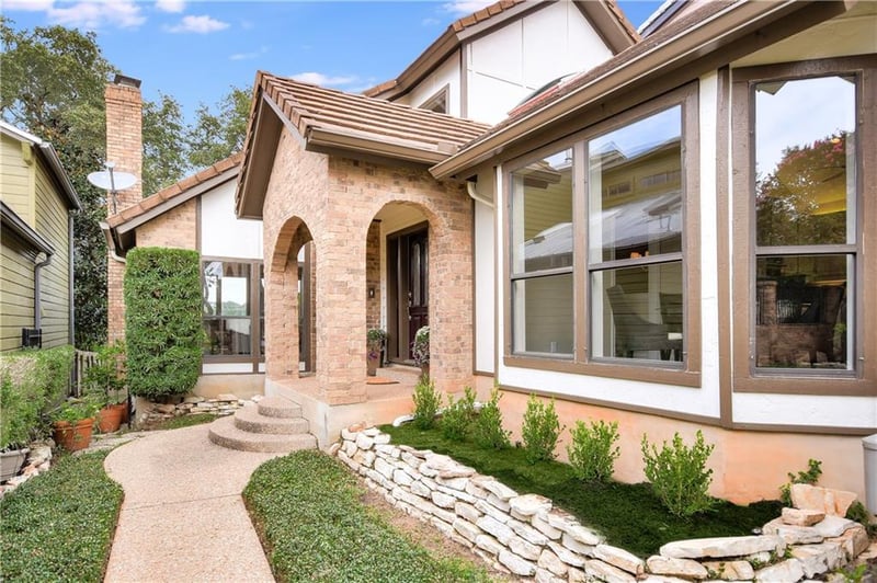 Virtual tour of 4445 Stony Meadow Ln