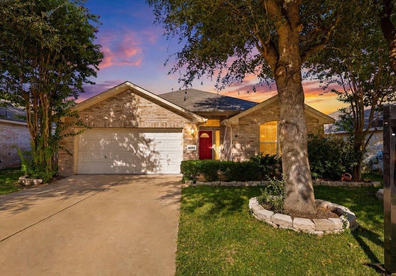 Virtual tour of 4495 Heritage Well LN