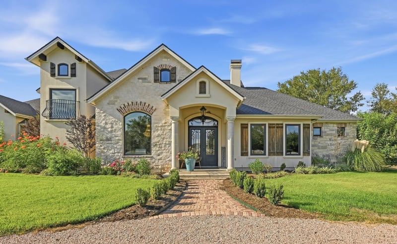 Virtual tour of 450 Colorado Dr