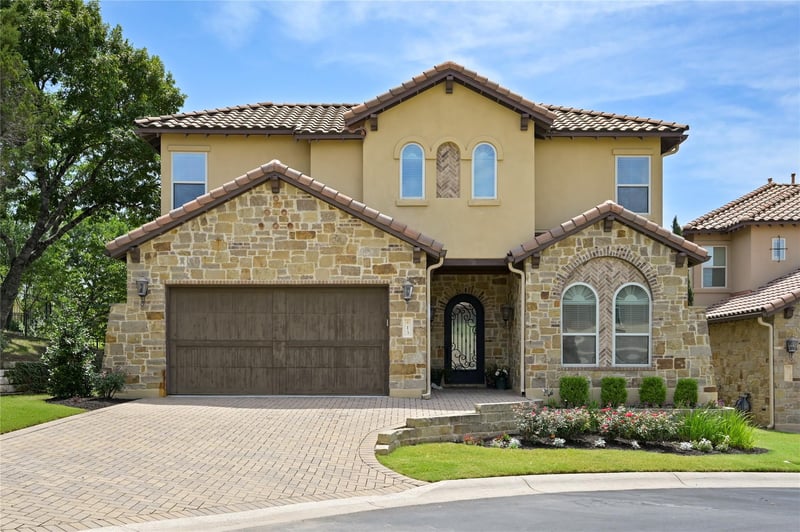 Virtual tour of 4501 Westlake DR Unit #13