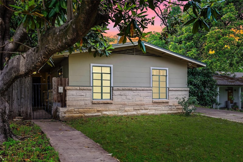 Virtual tour of 4502 Finley DR