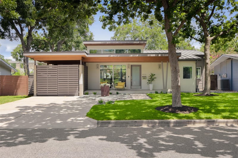 Virtual tour of 4503 Oakmont BLVD