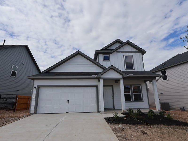 Virtual tour of 4504 Bridal Veil DR