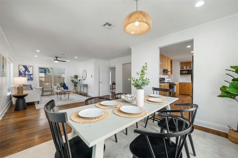 Virtual tour of 4516 Sinclair Ave