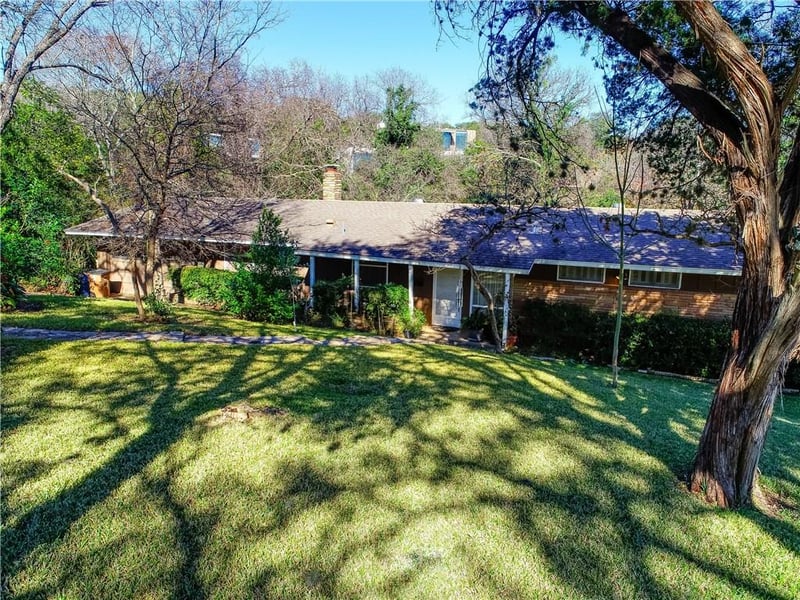 Video tour of 4516 Spanish Oak Trl