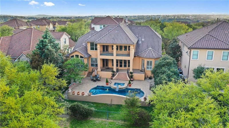 Virtual tour of 4517 Bat Falcon DR