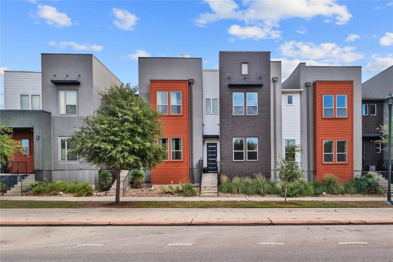 Virtual tour of 4529 Berkman DR
