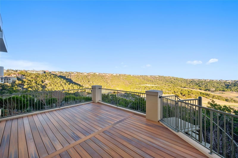 Virtual tour of 4549 Golf Vista DR