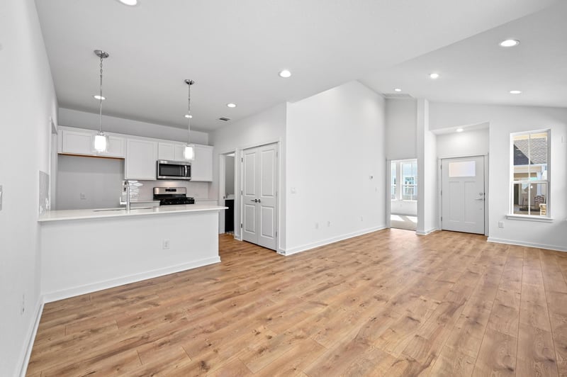 Virtual tour of 458 Orleanian DR Unit #A