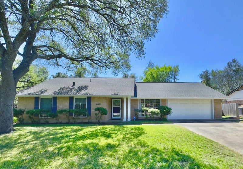 Virtual tour of 4601 Bilboa Dr