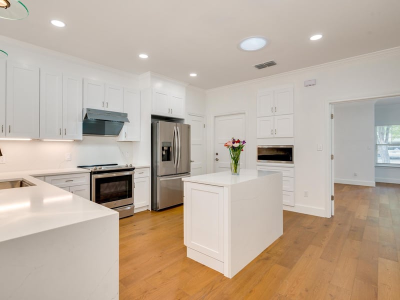 Virtual tour of 4601 Eilers Ave