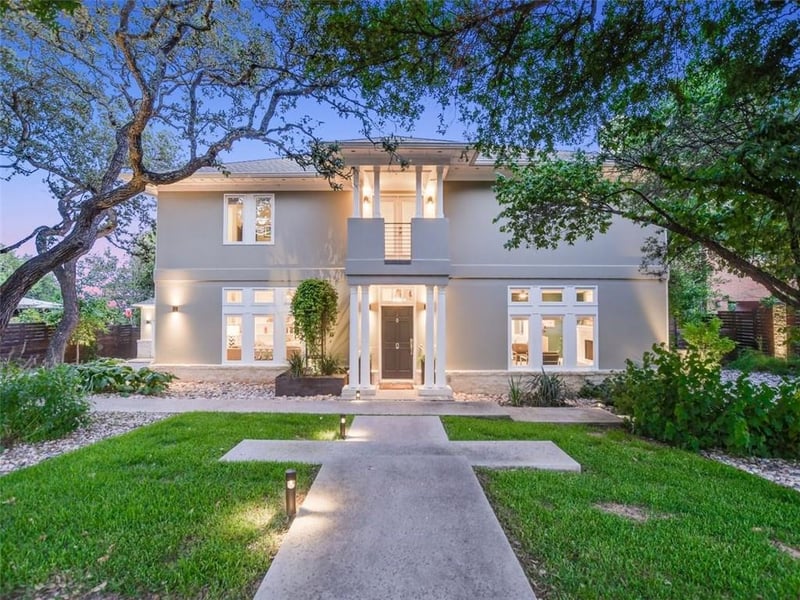 Virtual tour of 4601 Ridge Oak Dr