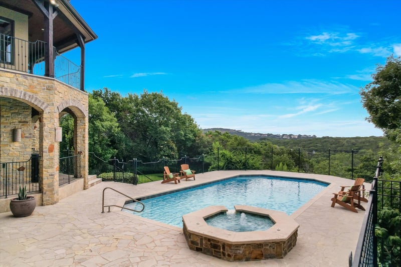 Virtual tour of 4604 Mantle DR