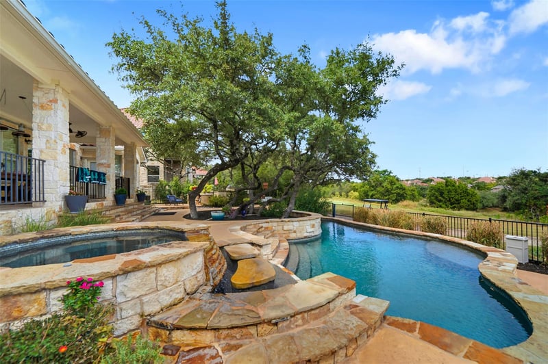 Virtual tour of 4605 Bat Falcon DR