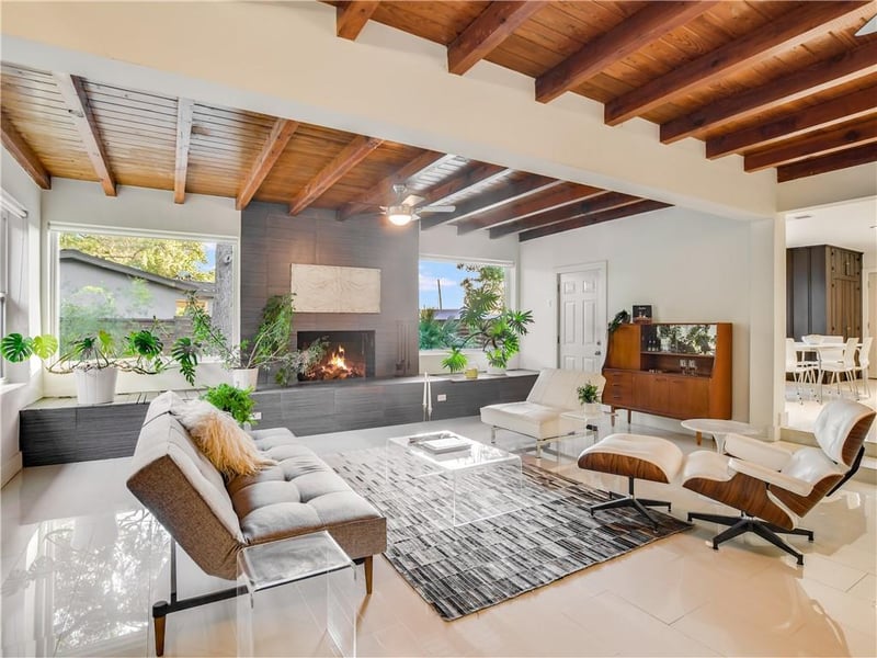 Virtual tour of 4605 Highland TER
