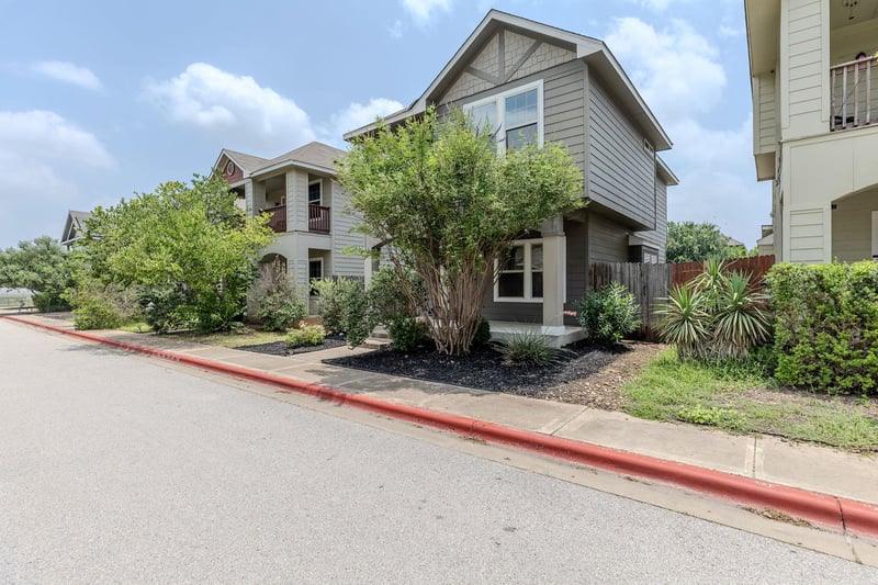 Virtual tour of 4607 Graceful LN