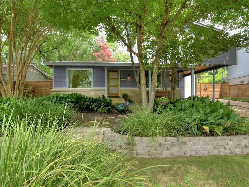 Virtual tour of 4610 Oakmont Blvd