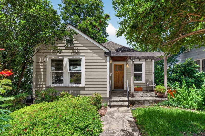 Virtual tour of 4616 Sinclair Ave