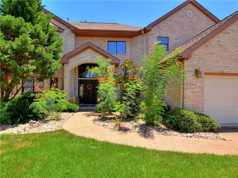 Virtual tour of 4700 Gold Flower Holw