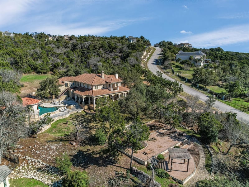 Virtual tour of 4700 High Gate DR