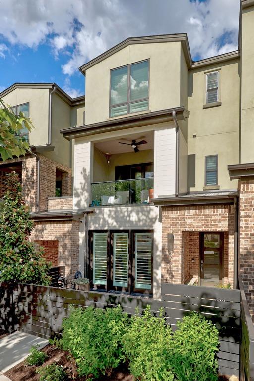 Virtual tour of 4701 Unity CIR