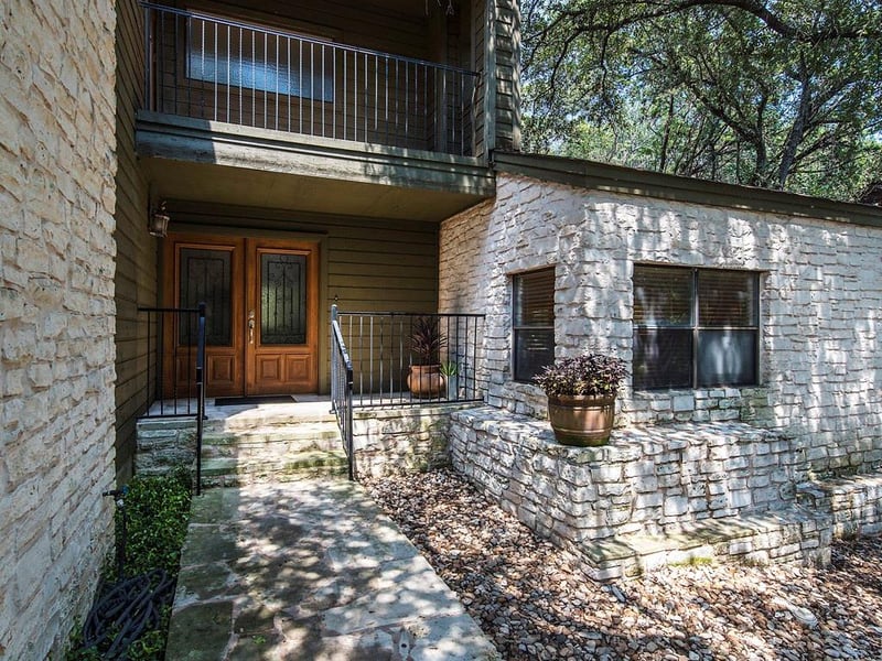 Virtual tour of 4702 Palisade Dr