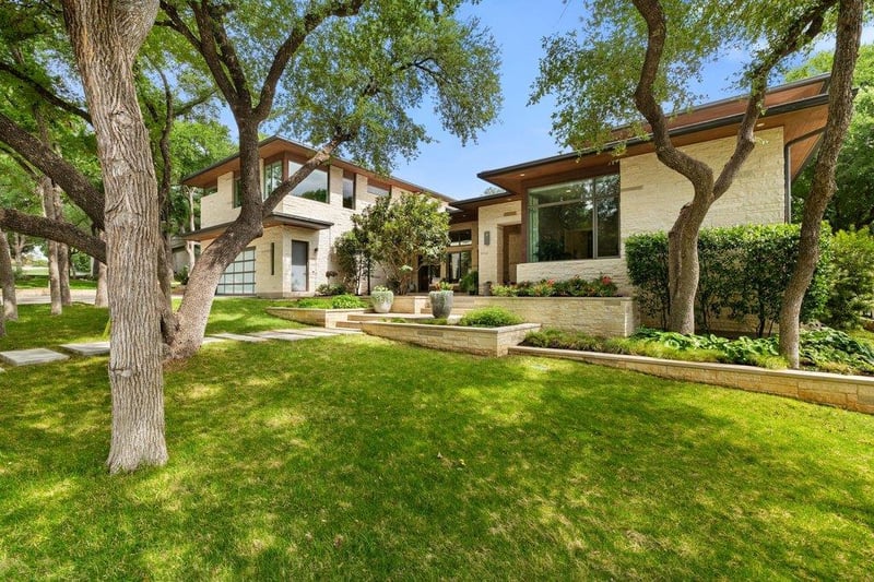 Virtual tour of 4703 Timberline DR