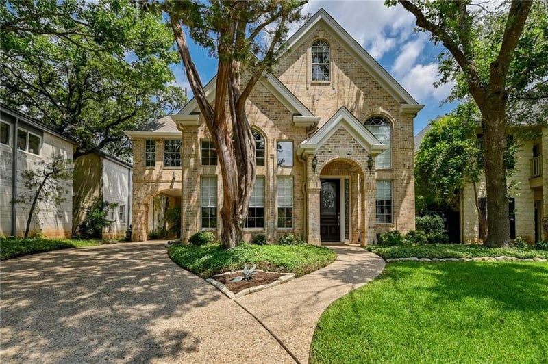 Virtual tour of 4704 Eby Ln