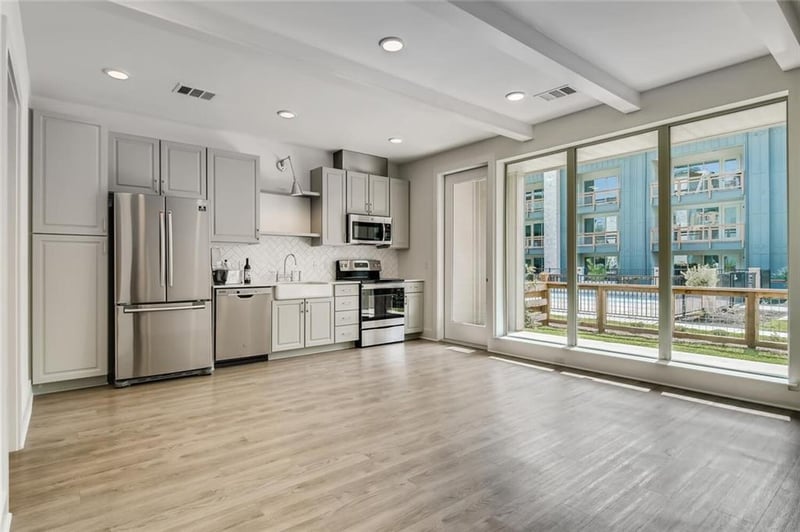 Virtual tour of 4704 Sunset Trl Unit #2104