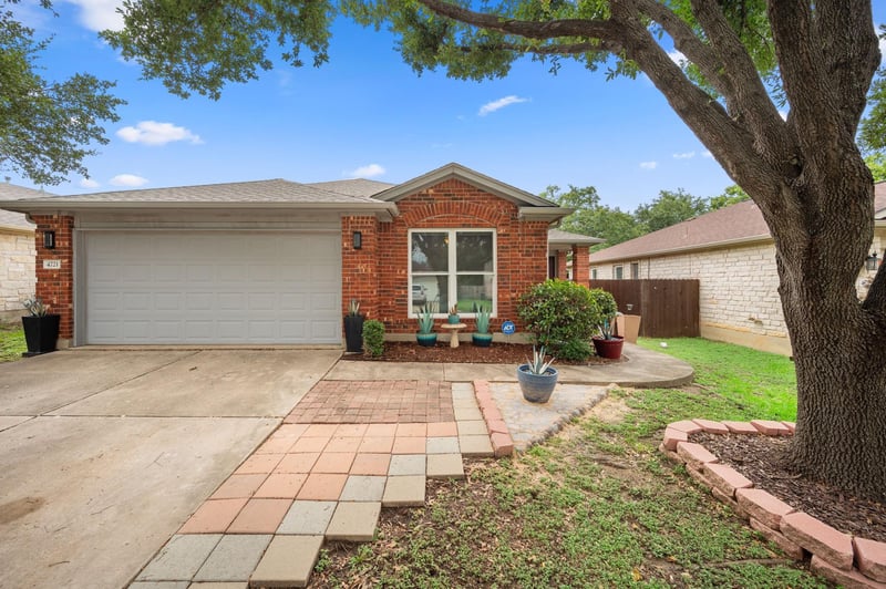 Virtual tour of 4721 Walsall Loop