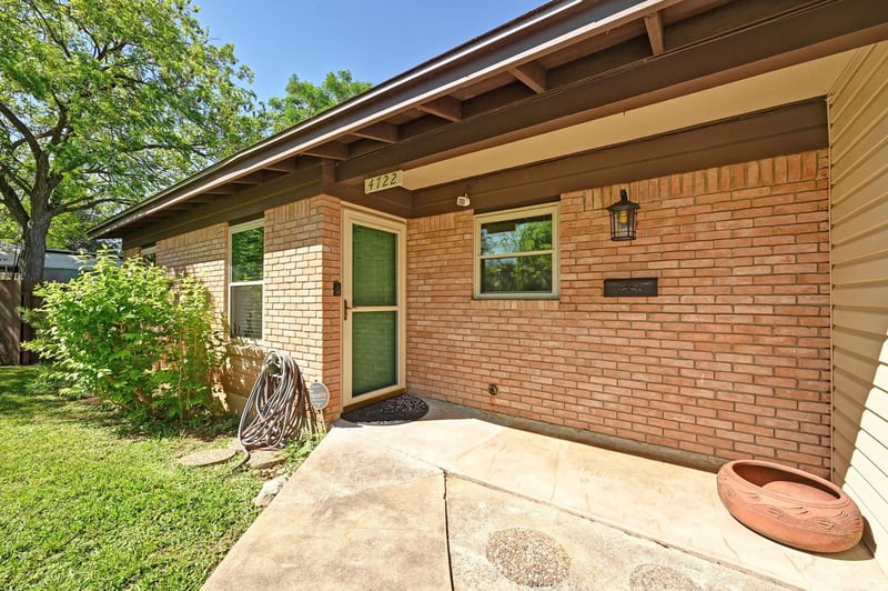 Virtual tour of 4722 Frontier Trl