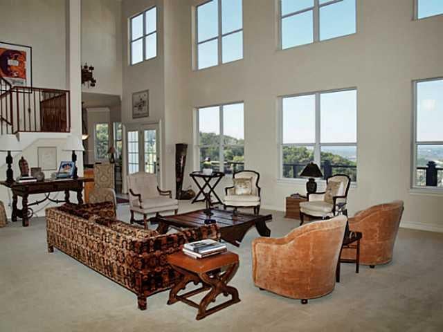 Virtual tour of 4723 Cat Mountain Dr