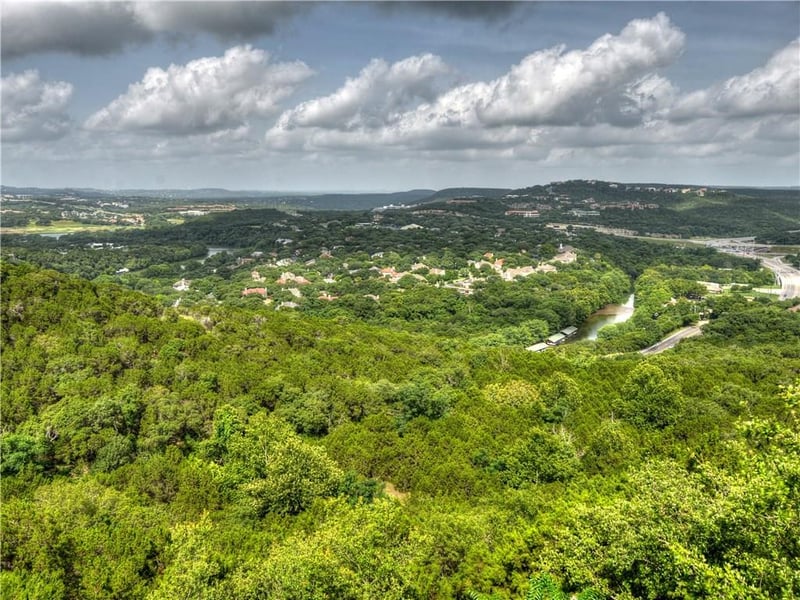 Virtual tour of 4739 Cat Mountain Dr