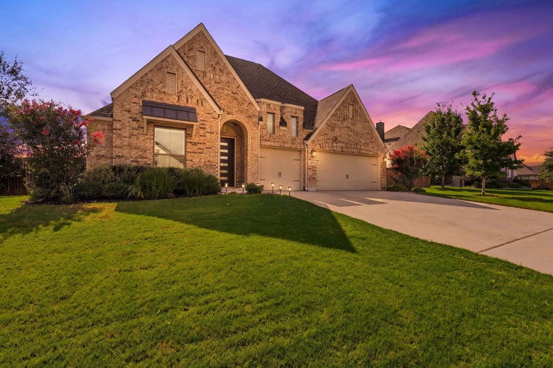 Virtual tour of 475 Desert Willow WAY