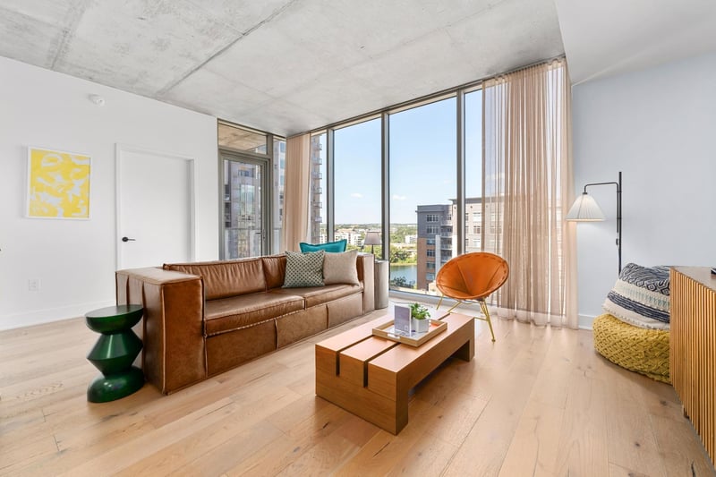 Virtual tour of 48 East Ave Unit #1310