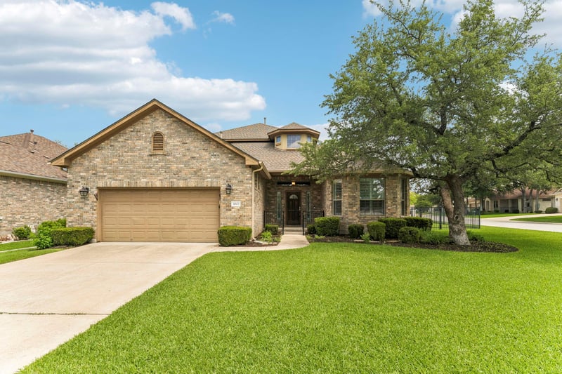 Virtual tour of 4802 Hidden Springs TRL