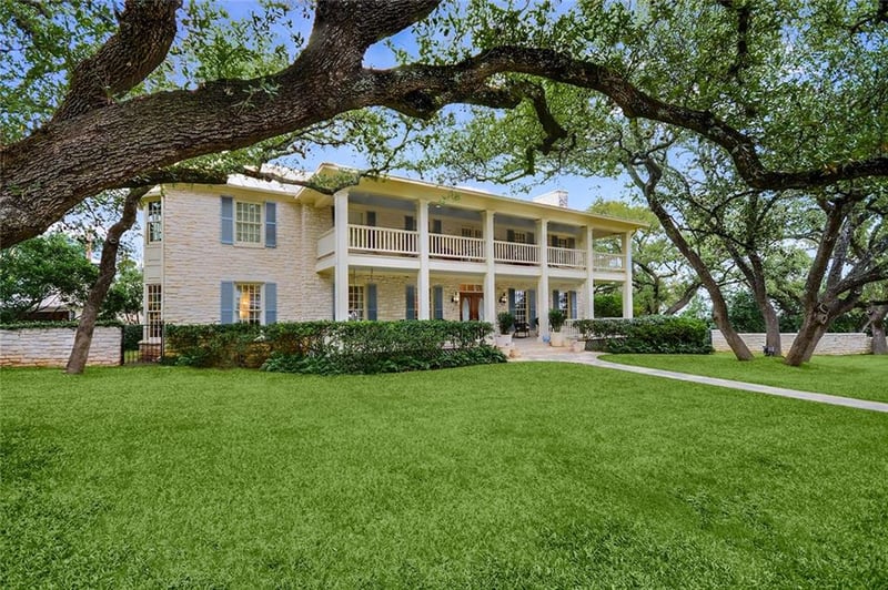 Virtual tour of 4802 Ridge Oak Dr