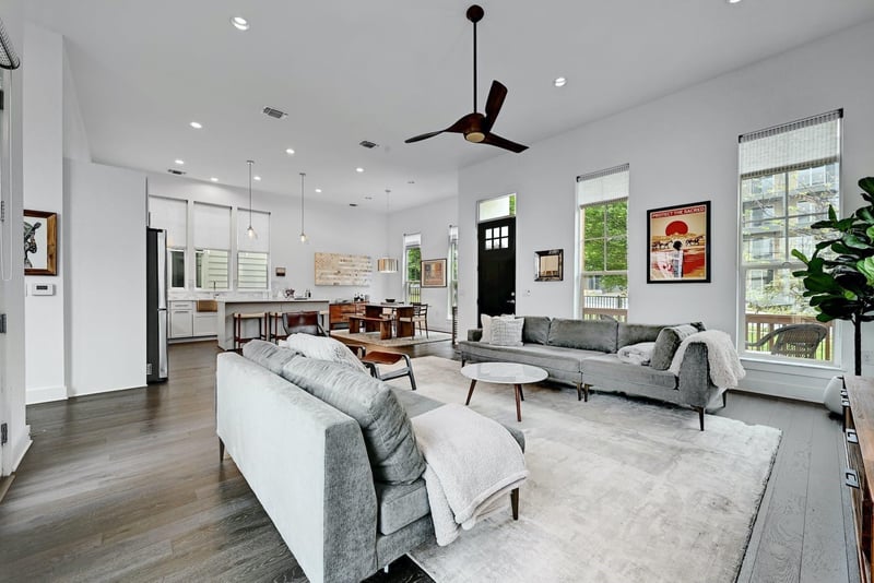 Virtual tour of 4806 Springdale Rd