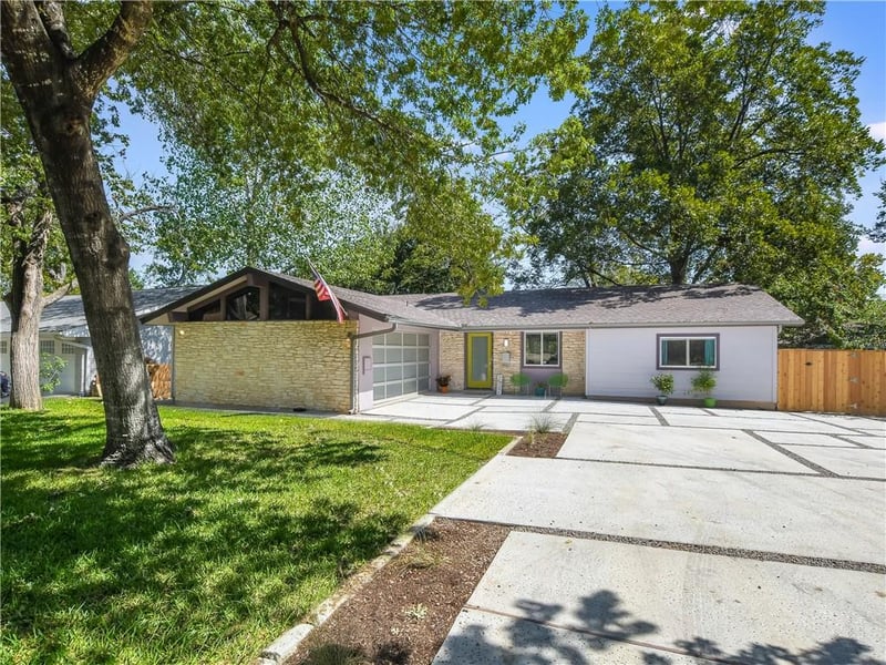 Virtual tour of 4907 Placid Pl
