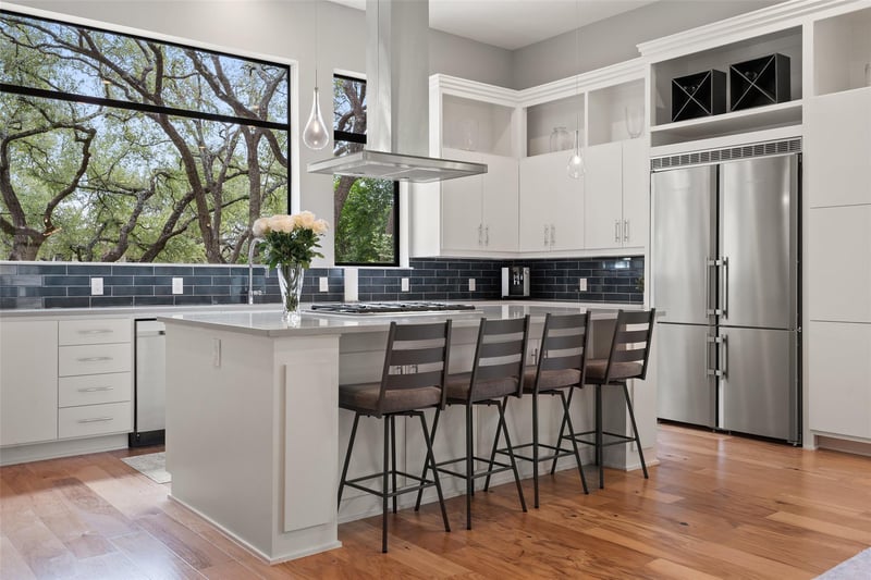 Virtual tour of 4907 Timberline DR