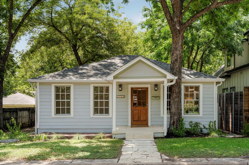 Virtual tour of 4912 Avenue G