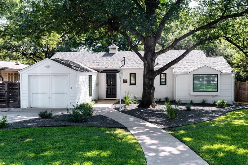 Virtual tour of 4913 Strass DR