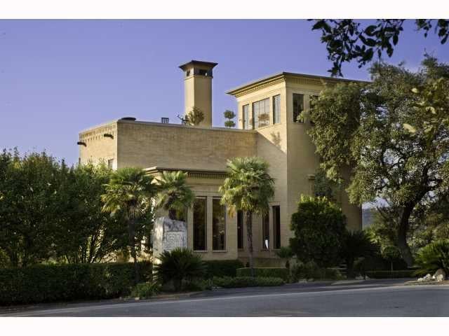 Virtual tour of 4929 Ranch Road 2222