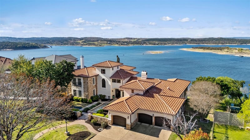 Virtual tour of 5 Water Front Ave