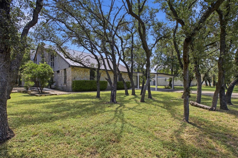 Virtual tour of 50 Palmer LN