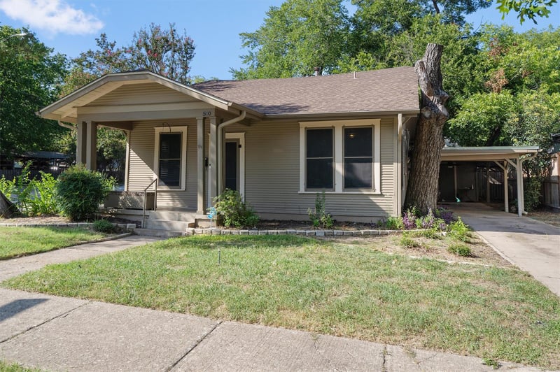 Virtual tour of 500 E 42nd St