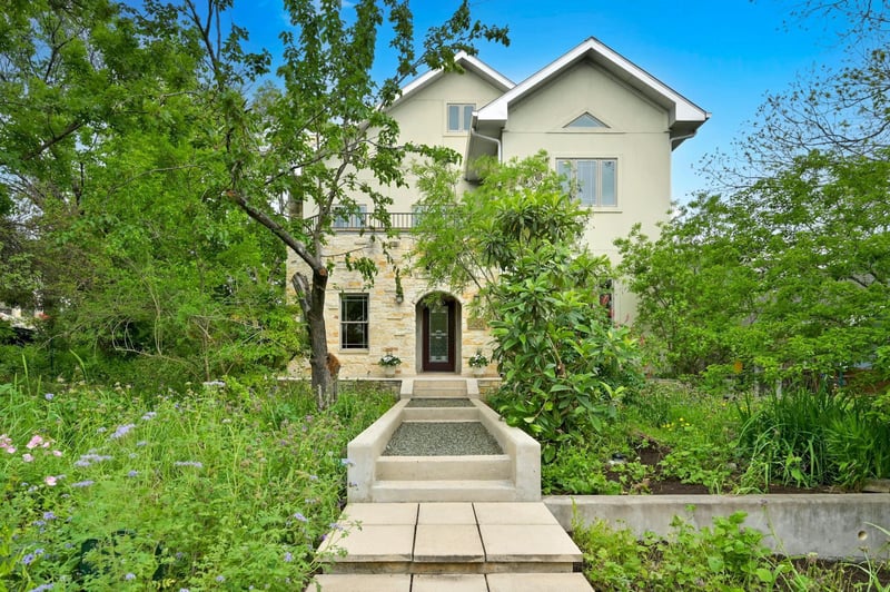 Virtual tour of 500 Terrace DR